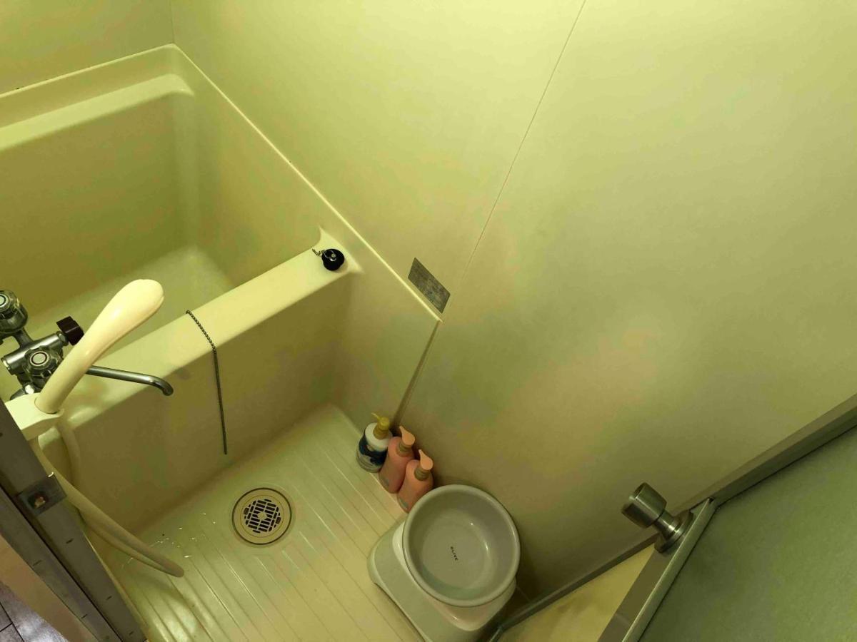 Guest House Zwell Hakata Ohori Park Φουκουόκα Εξωτερικό φωτογραφία